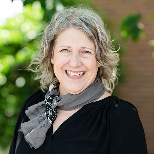 Laura Lillard headshot
